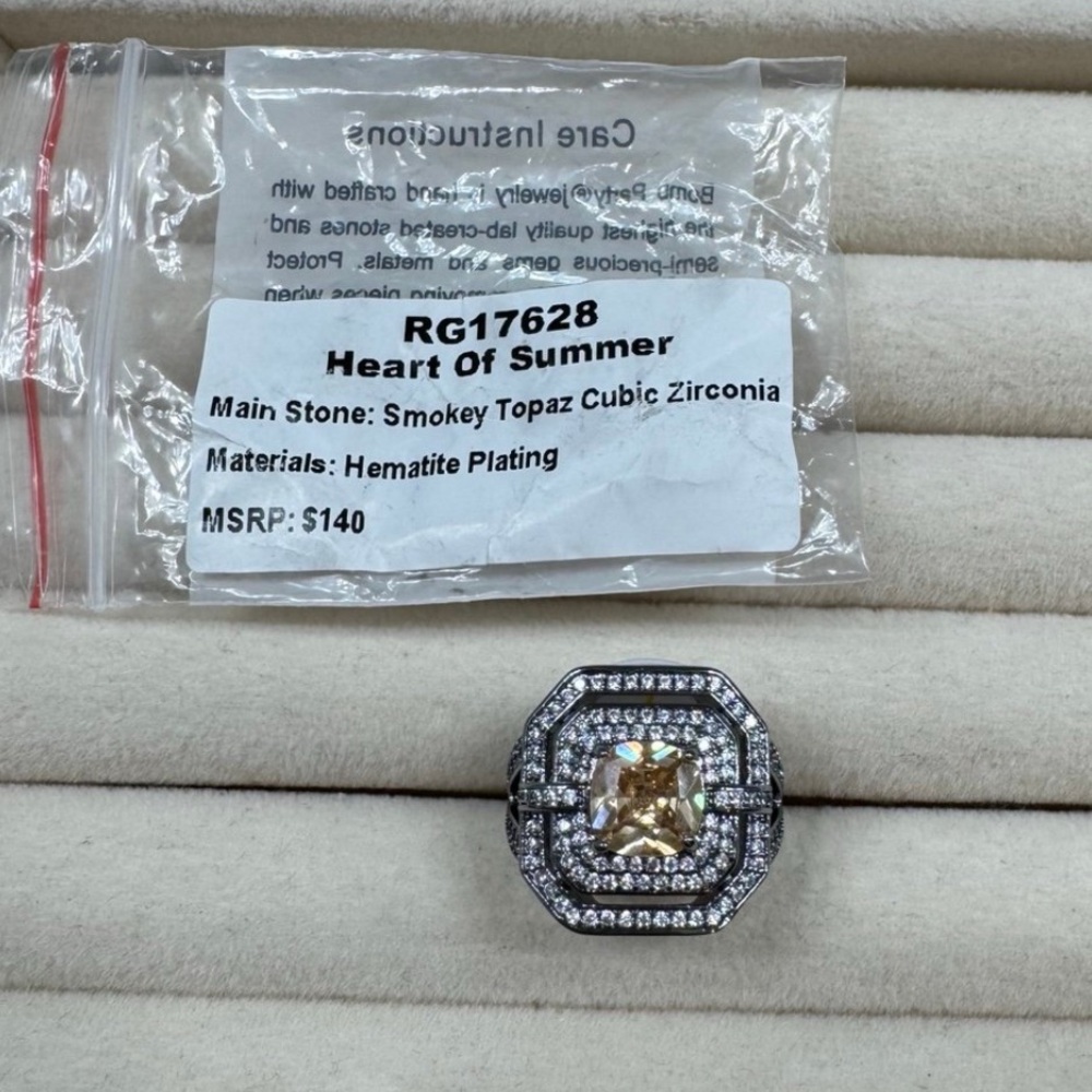 Bomb Party OG size 7 Ring